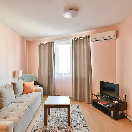 Two Bedroom On A Budget At Briz Area