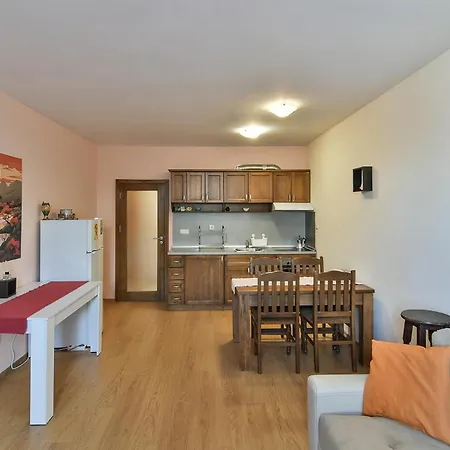 Two Bedroom On A Budget At Briz Area *