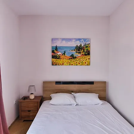 Apartment Two Bedroom On A Budget At Briz Area Varna